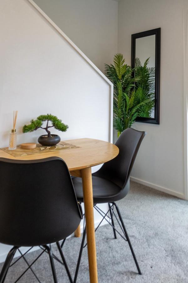 1 Bedroom Central City Escape Christchurch Exterior foto